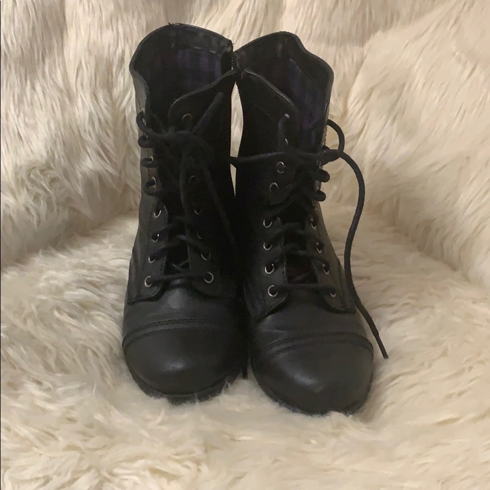 girls black combat boots